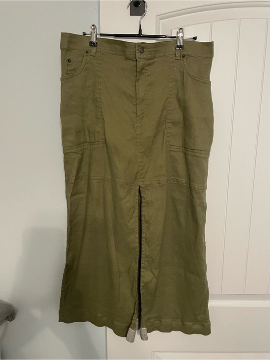 Nicole Miller Dresses & Skirts - Nicole Miller Olive Green Maxi Straight Skirt